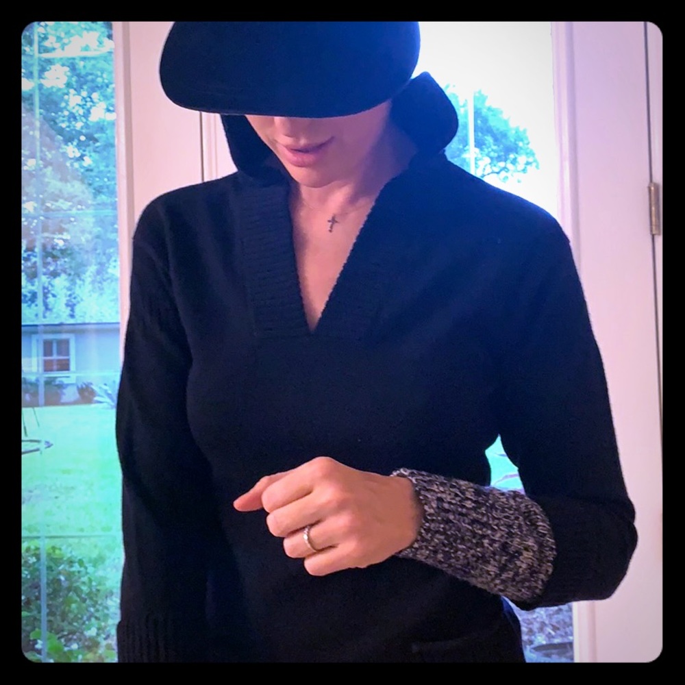 Cute Marc by Marc Jacobs sweater extra small